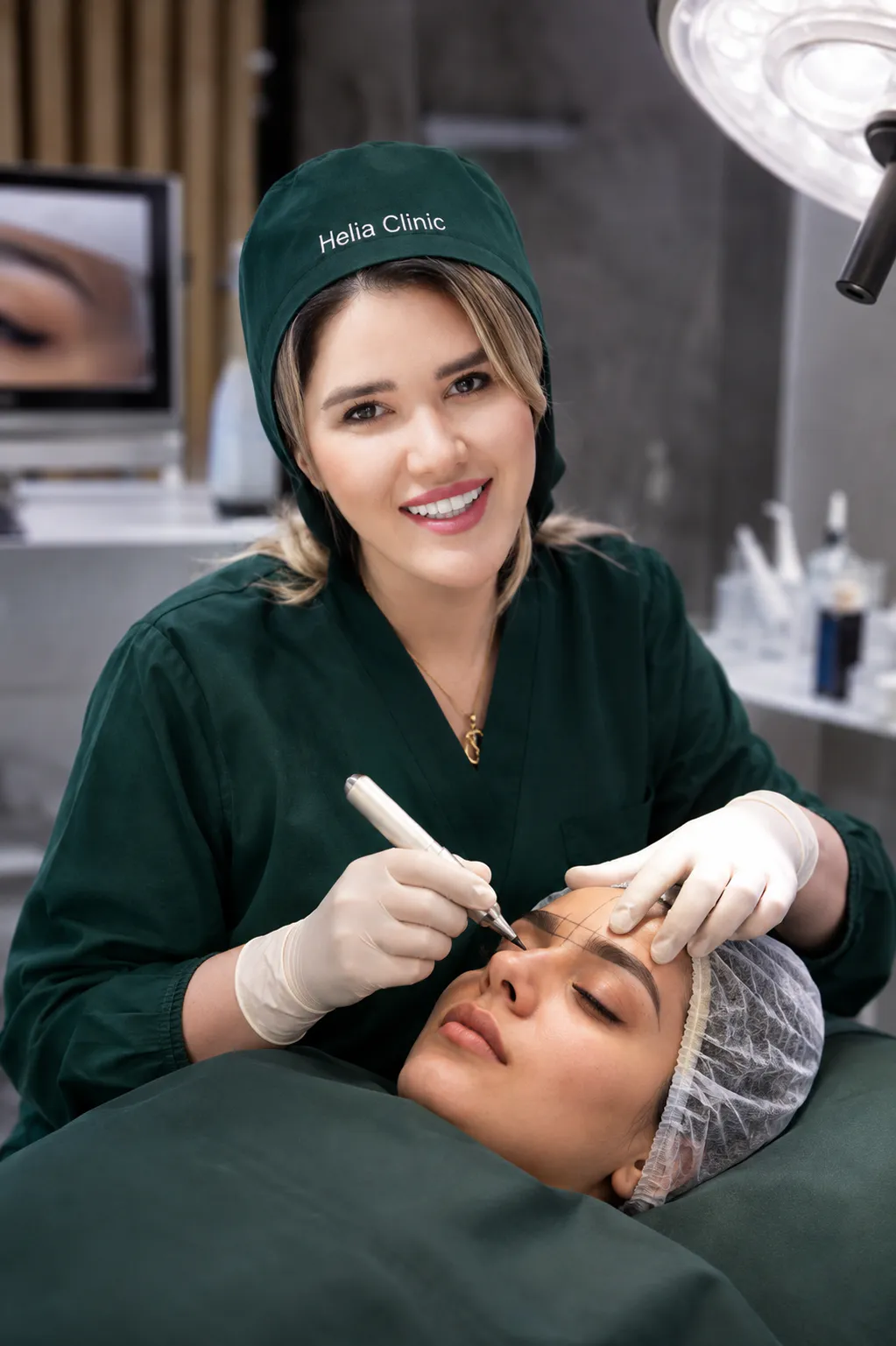 Helia Clinic specialist performing eyebrow transplant procedure